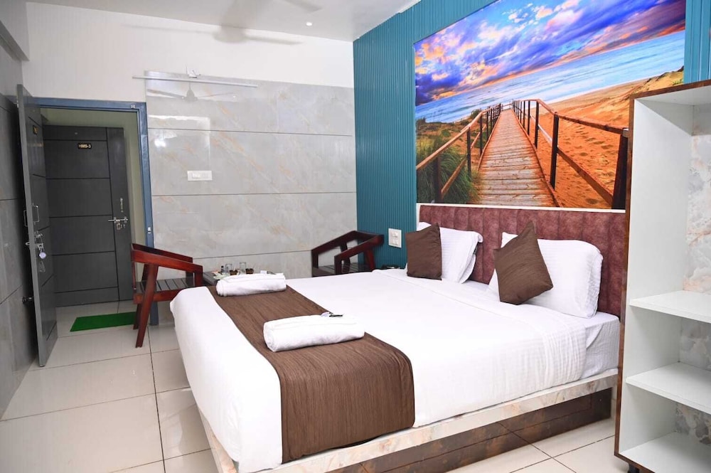 AC Double Room with Balcony