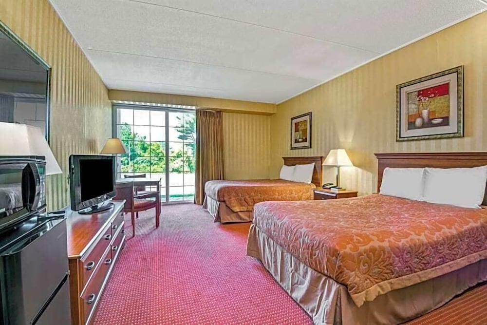 Standard Double Room photo 2