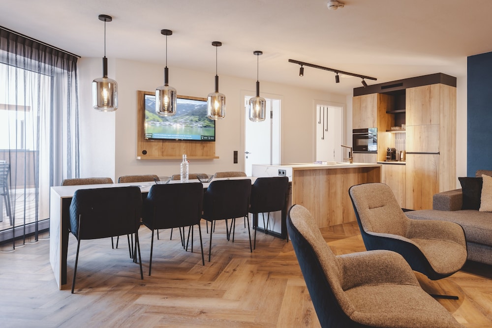 Deluxe Suite, 3 Bedrooms, Sauna