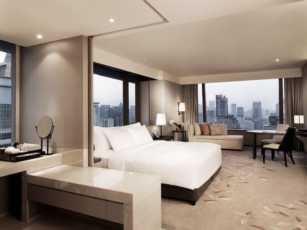 Deluxe Corner, 1 King Bed