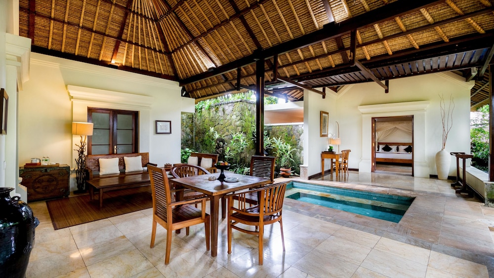 Panorama View Family Villa thumbnail 6