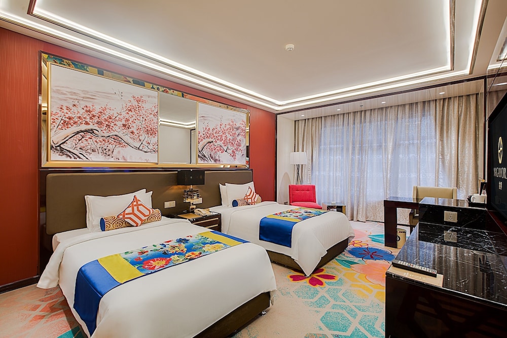 Deluxe Room @ NagaWorld 1 photo 3