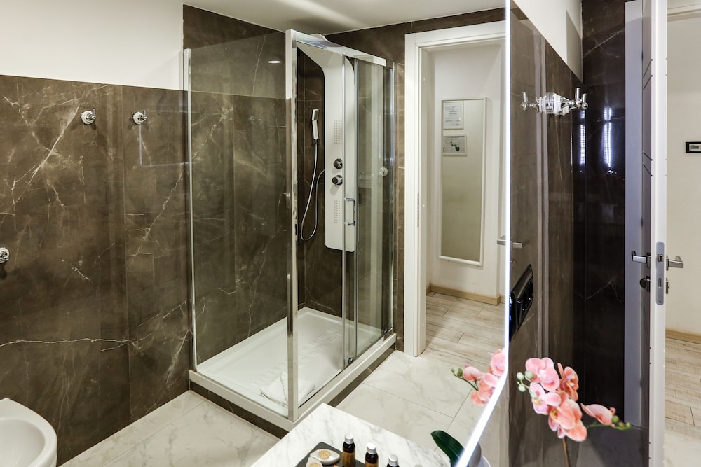 Executive Suite photo 3