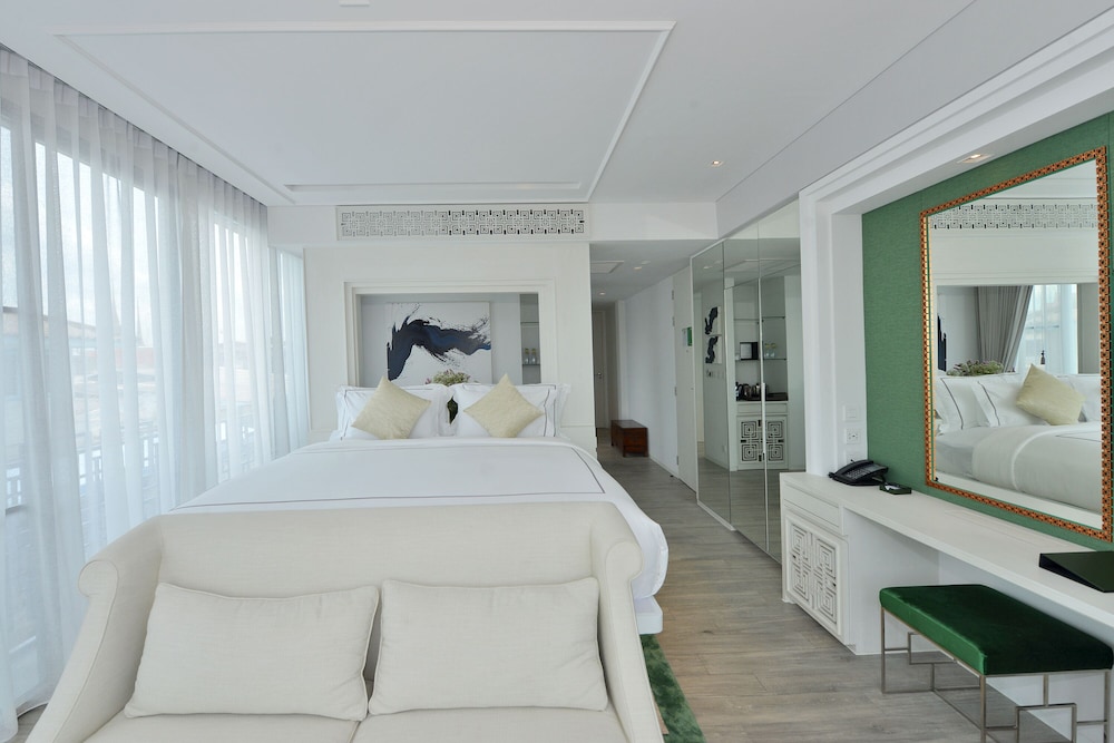 Riva Arun Grand Deluxe, River View photo 2