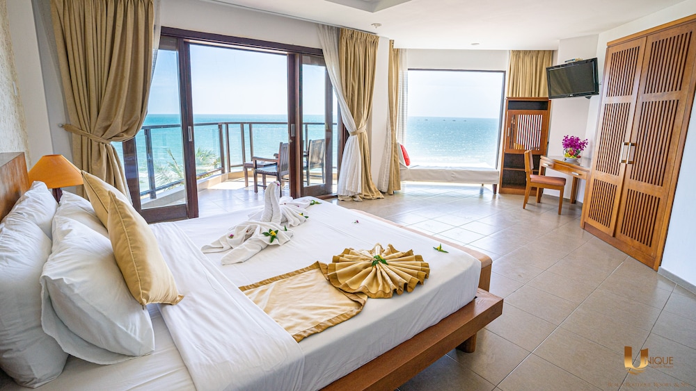 Suite, Oceanfront - Photo 6
