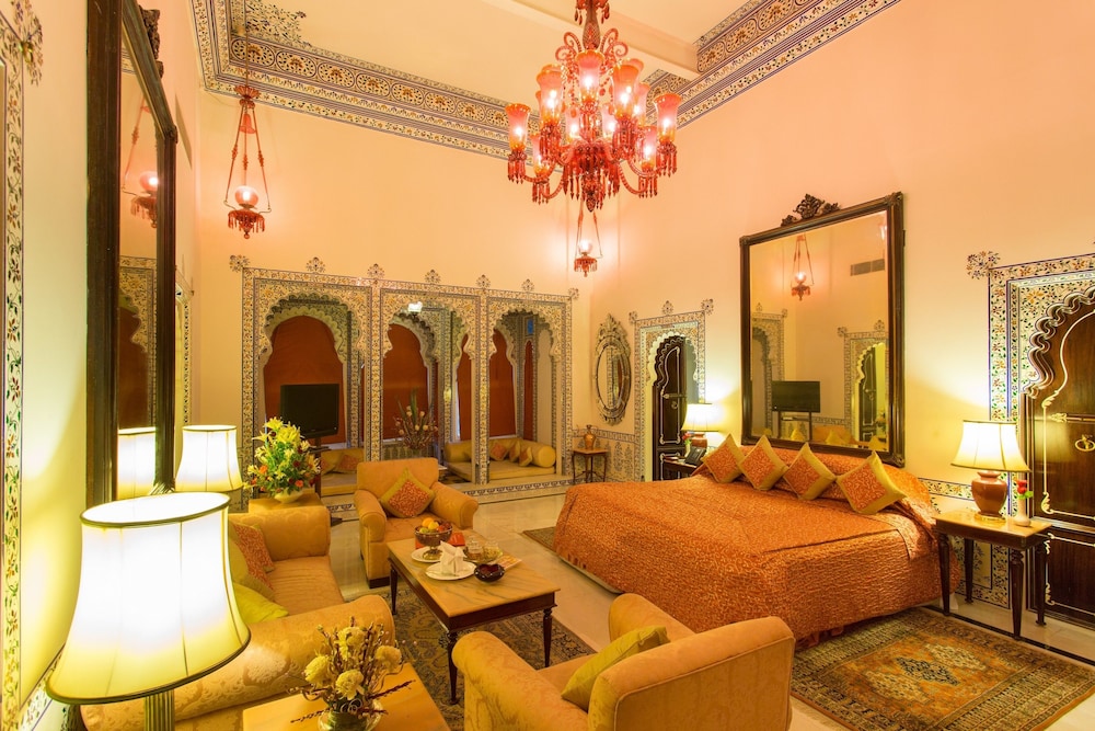 Royal Suite Lake View - Photo 7