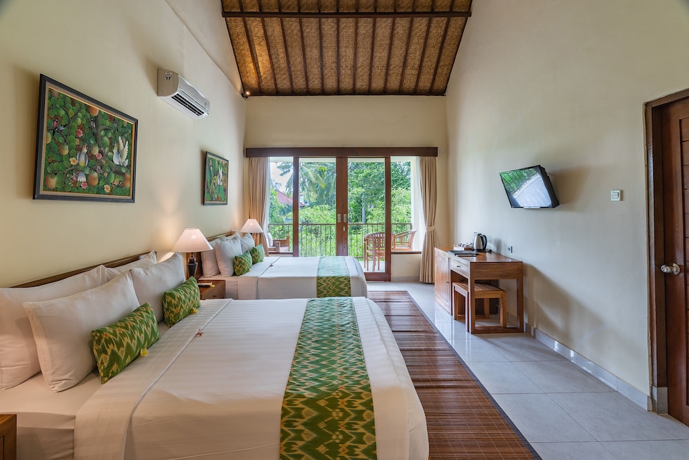 Deluxe Twin Room, Balcony photo 3