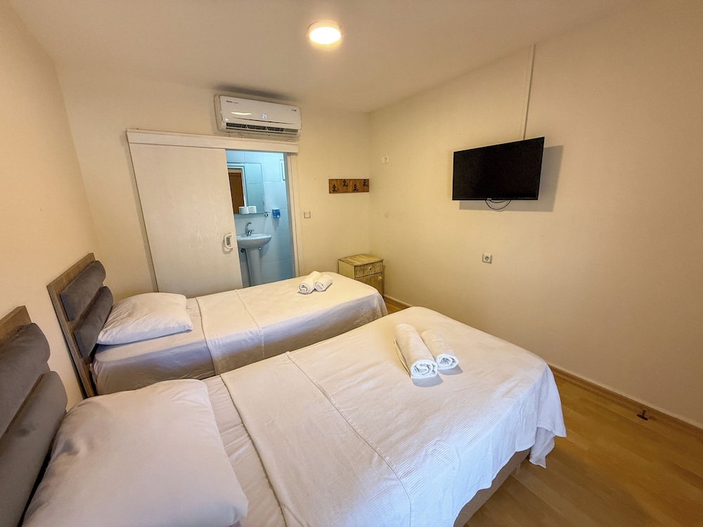 Twin Room photo 2