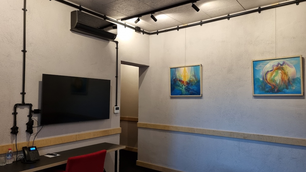 Comfort Room photo 3
