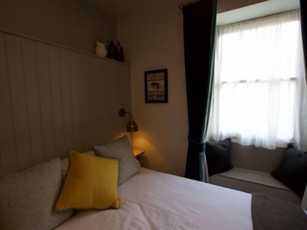 Standard Double Room, Ensuite photo 2