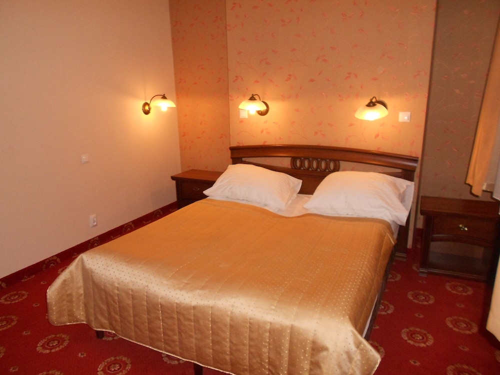 Honeymoon Apartment