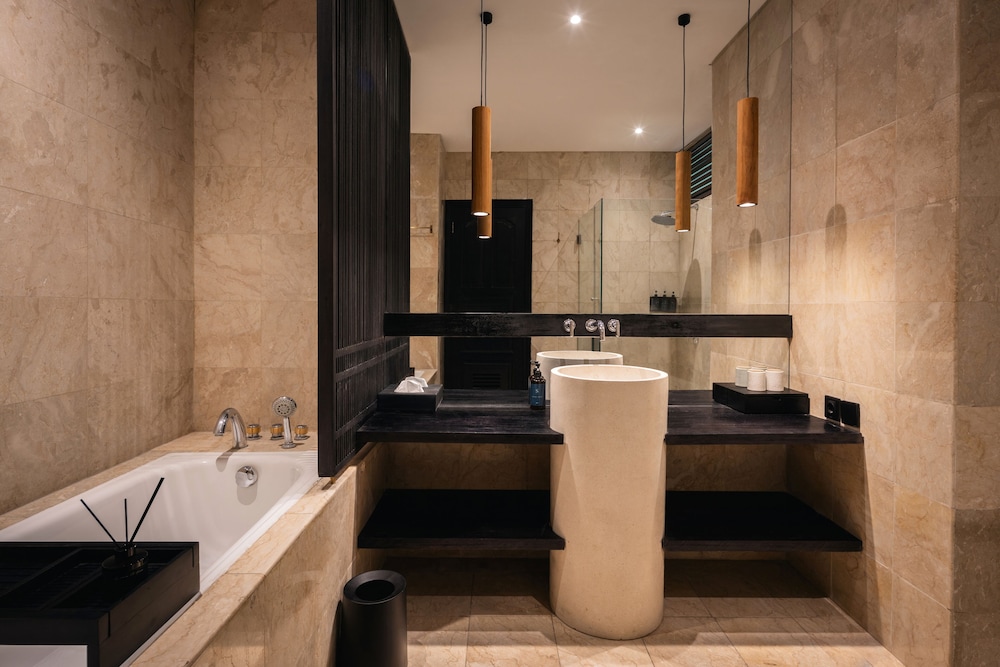 Signature Room (Sadara) - Photo 3