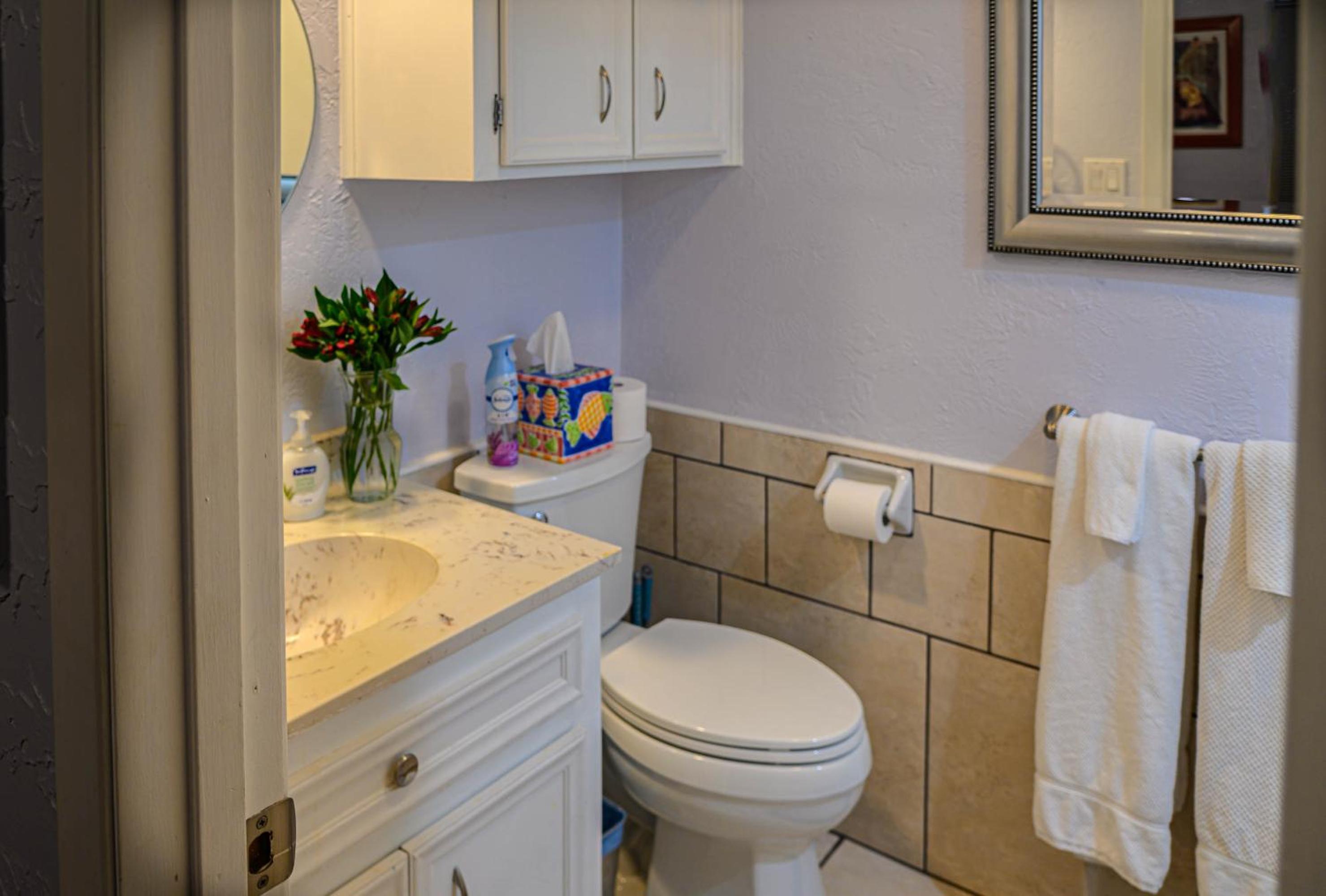 Ground Floor Double Room with Shower - Photo 3
