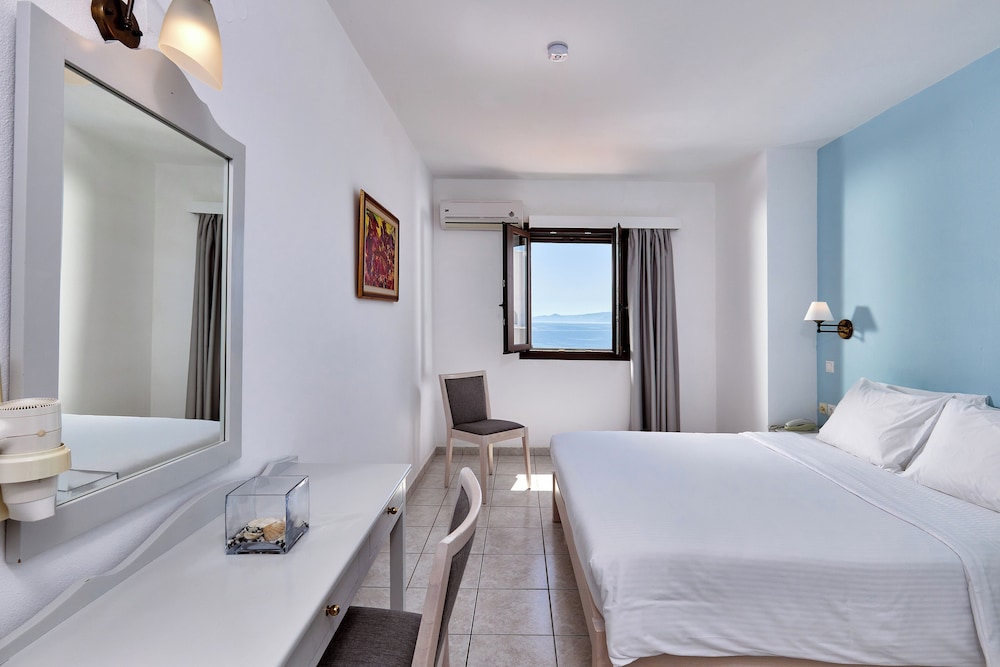 Family Room With Sea View