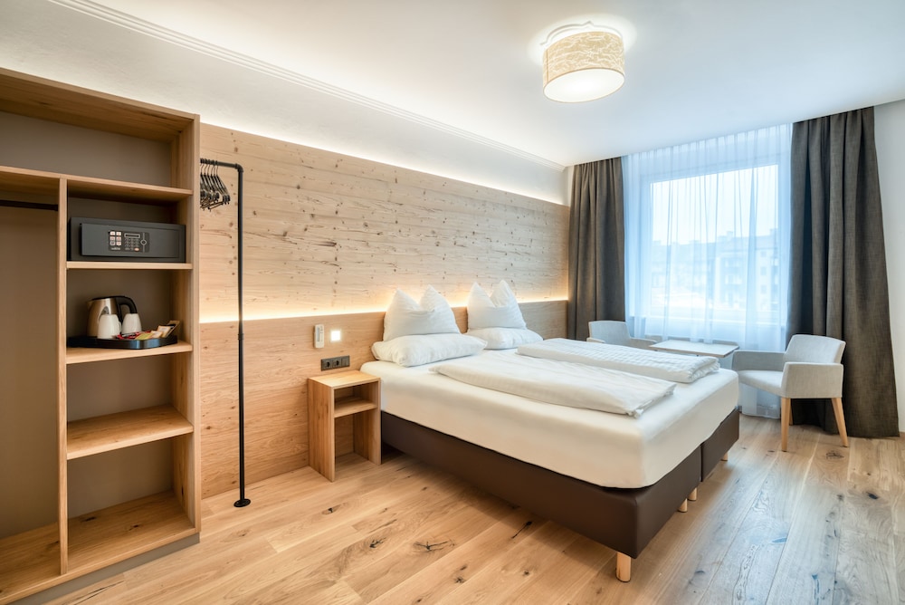 Double Room - Photo 12