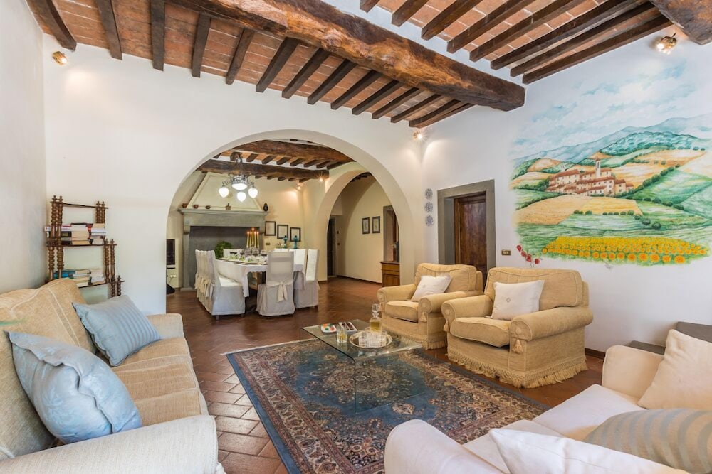 Villa, 6 Bedrooms photo 1