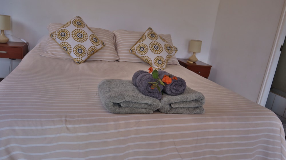Basic Triple Room photo 3