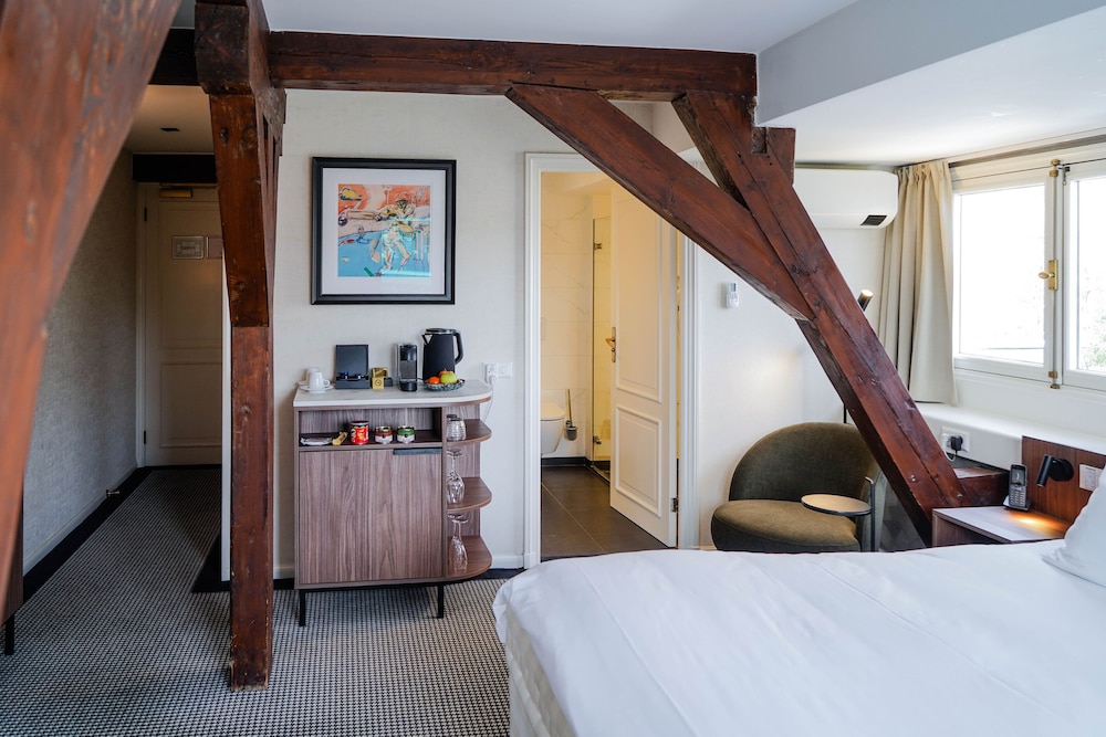 Comfort Room photo 2