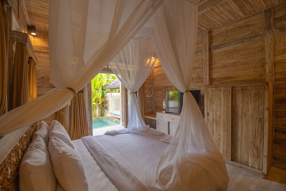 Deluxe Villa, 1 Bedroom, Non Smoking, Pool View - Photo 2