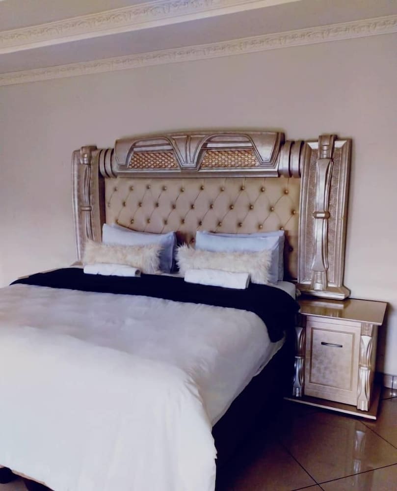 Presidential Suite, River View photo 1