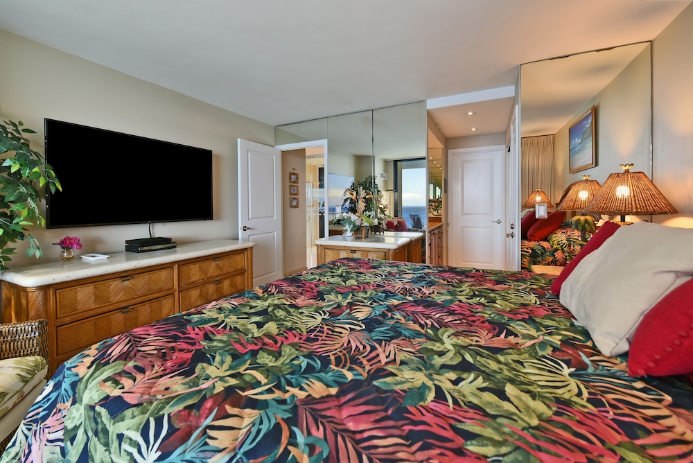 Condo, 1 Bedroom photo 2