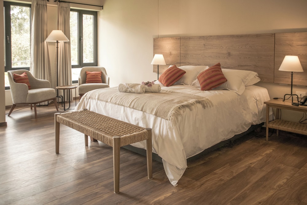 Superior Room, 2 Queen Beds, Balcony, Garden View photo 1