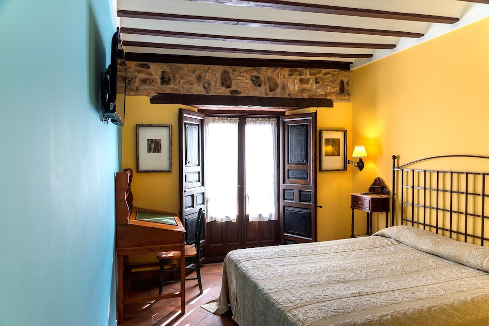 Superior Double Room (Rústica) - Photo 23