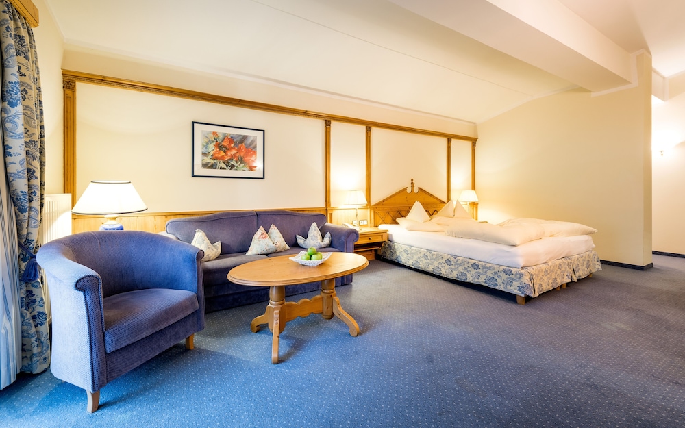 Family Suite, 1 Bedroom, Non Smoking photo 1