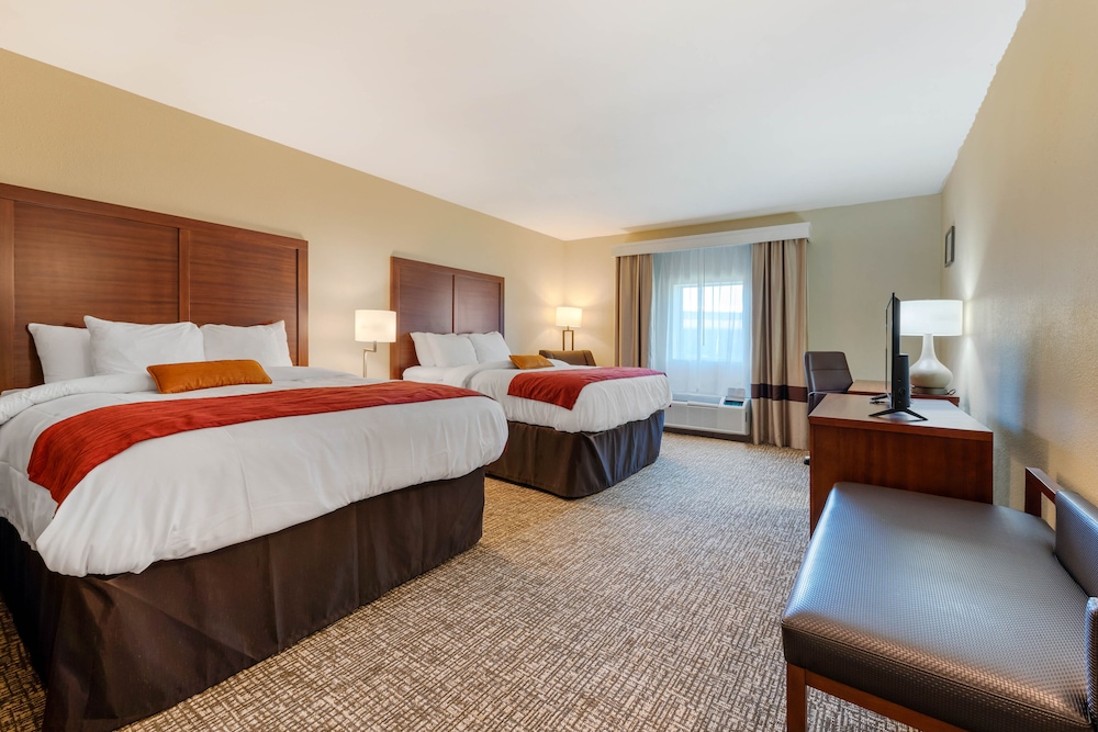 Room, 2 Queen Beds, Accessible, Non Smoking - Photo 1
