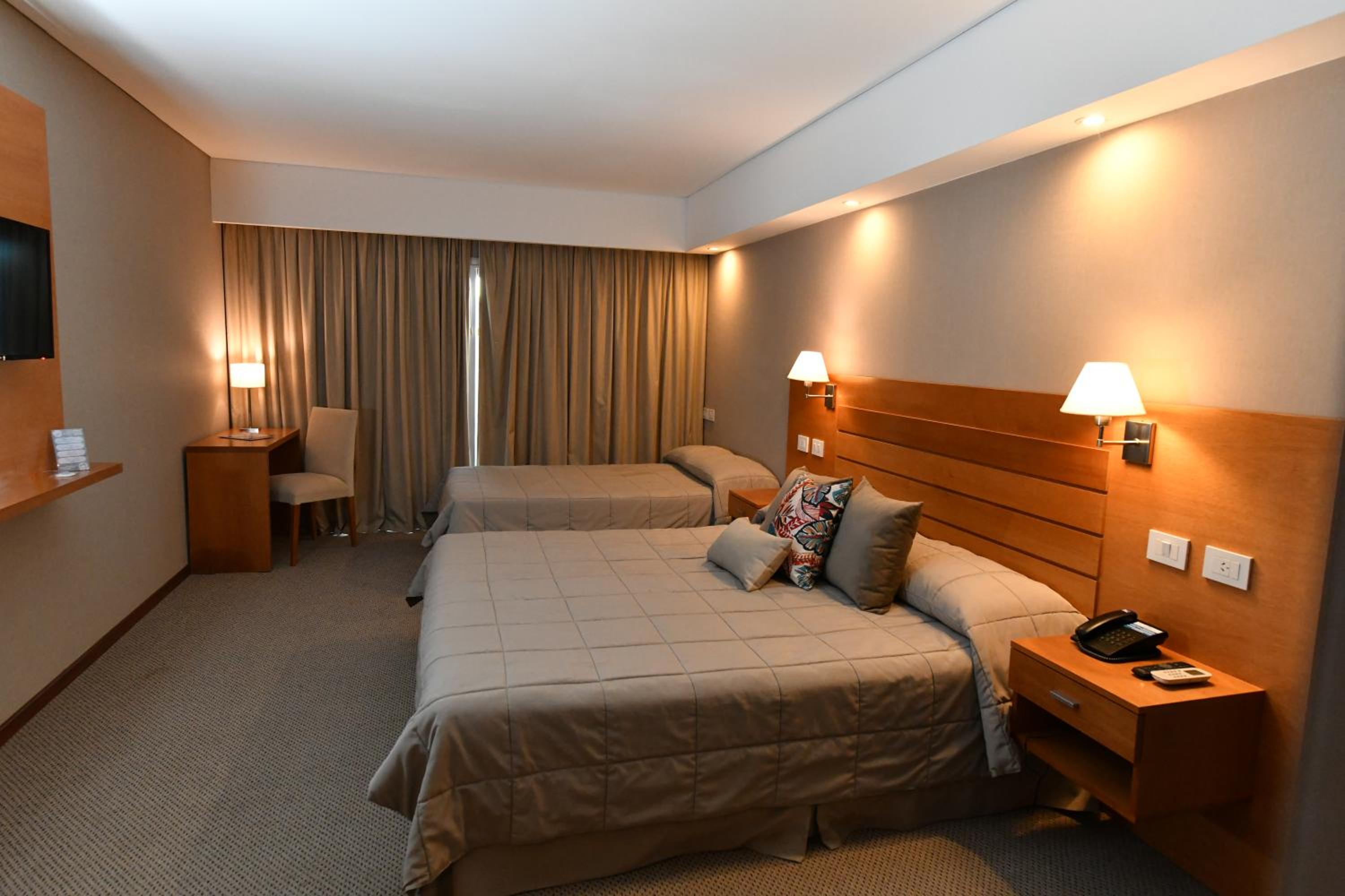 Superior Triple Room photo 3