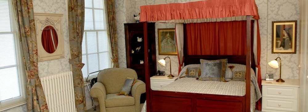 Deluxe Suite photo 1