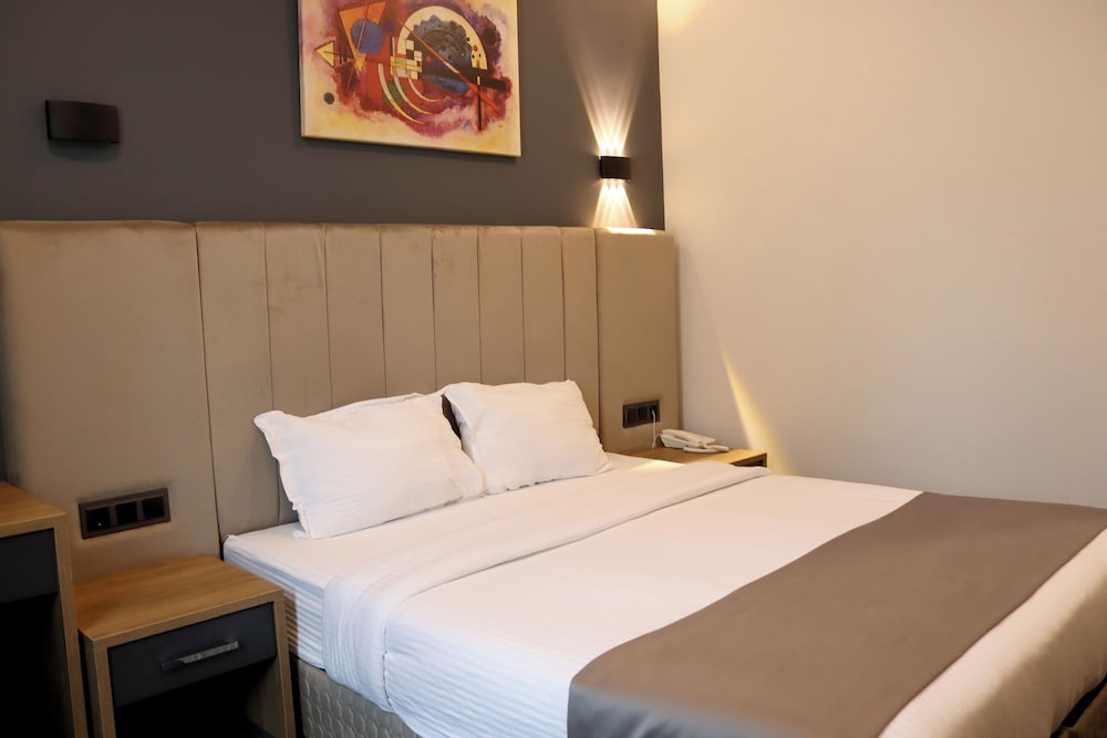 Economy Room photo 3