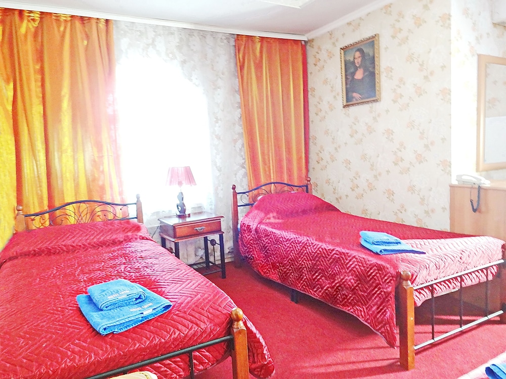 Standard Triple Room photo 2