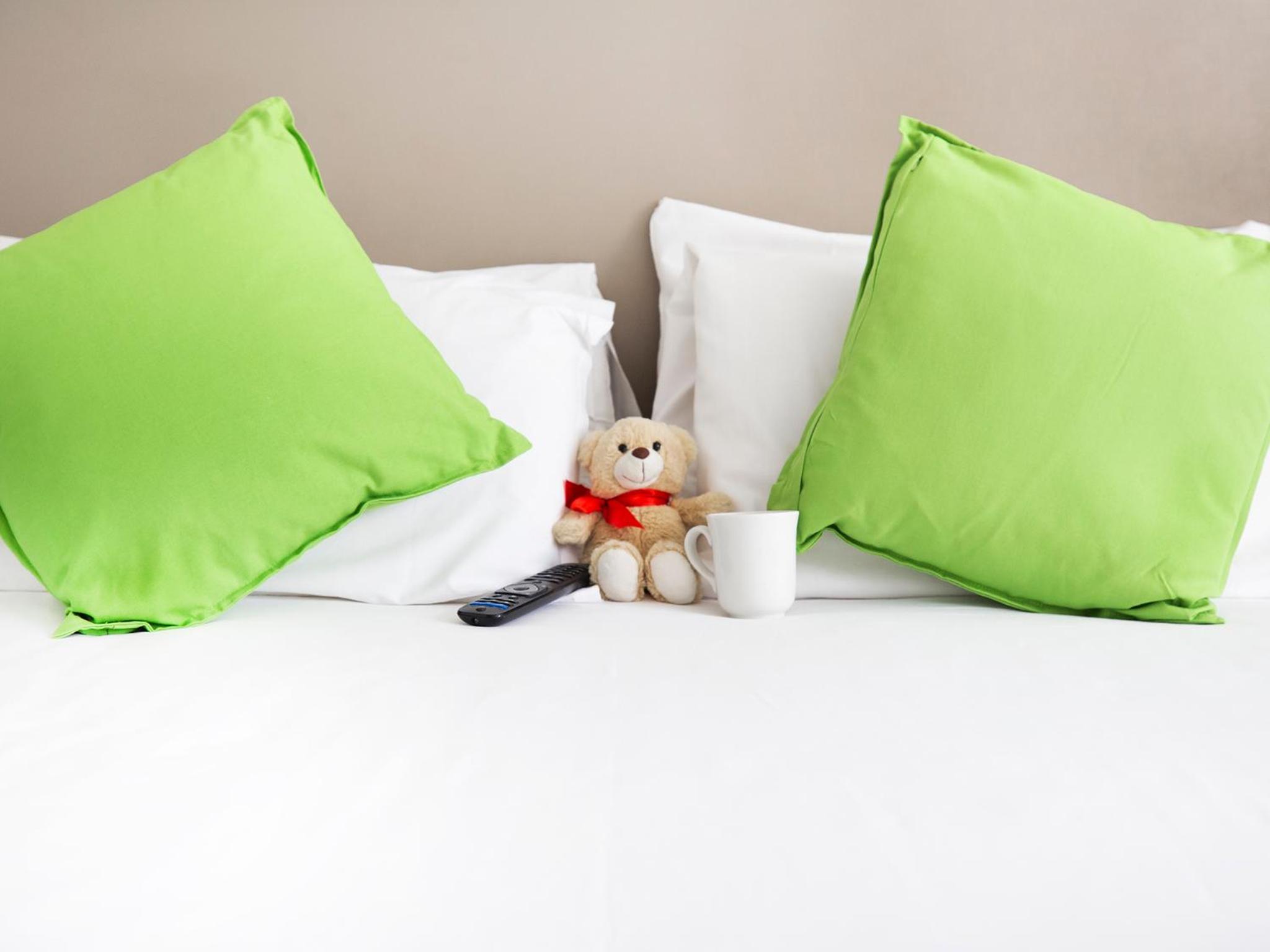 Triple Room (1 Double Bed + 1 Single Bed) photo 2