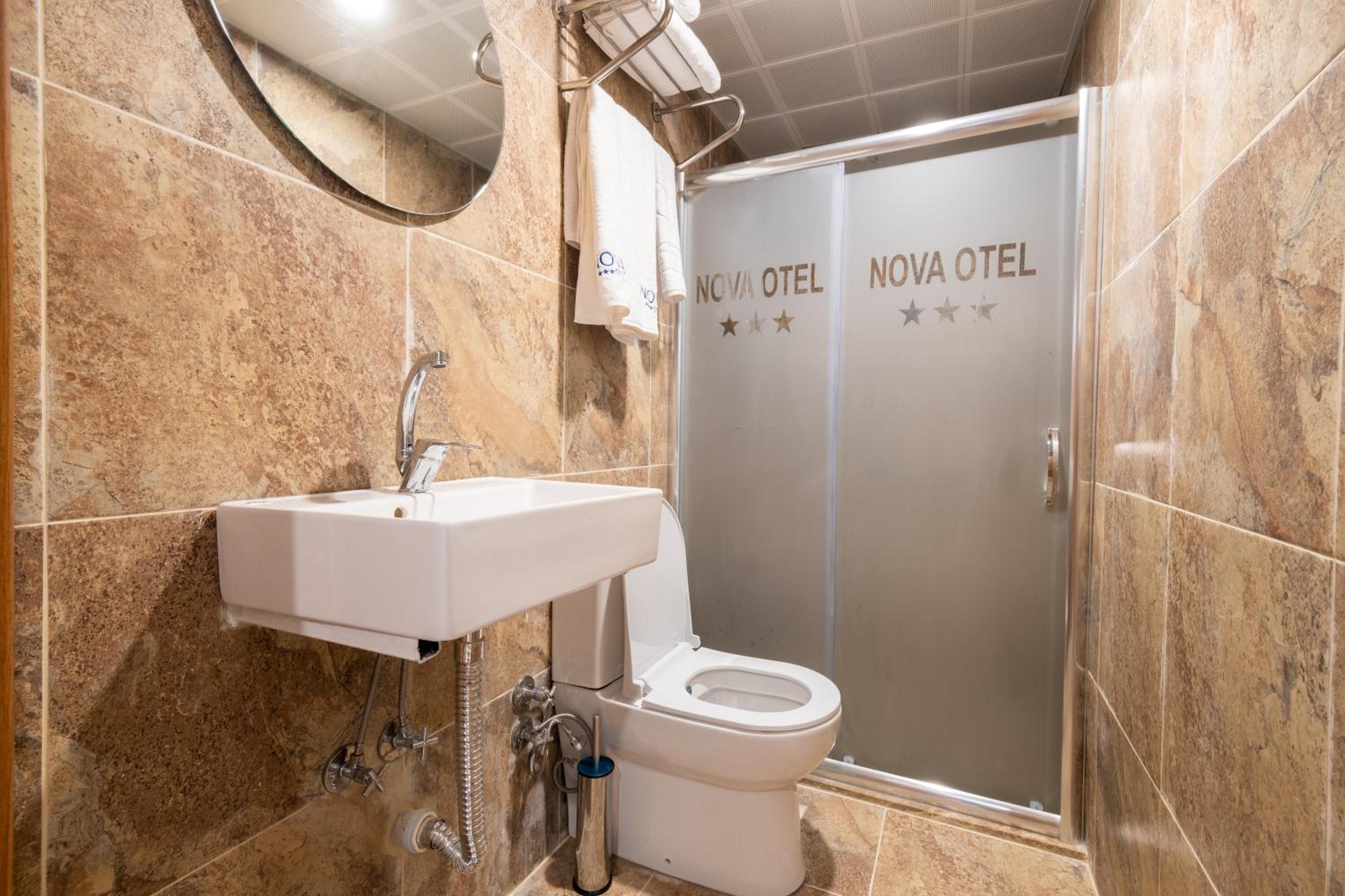 Suite with City View photo 3