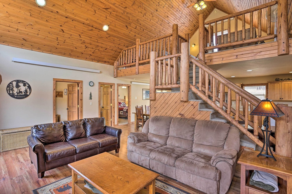 House (4 Bedrooms) photo 1