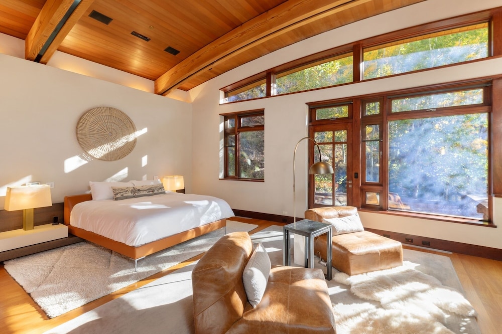 House, 4 Bedrooms