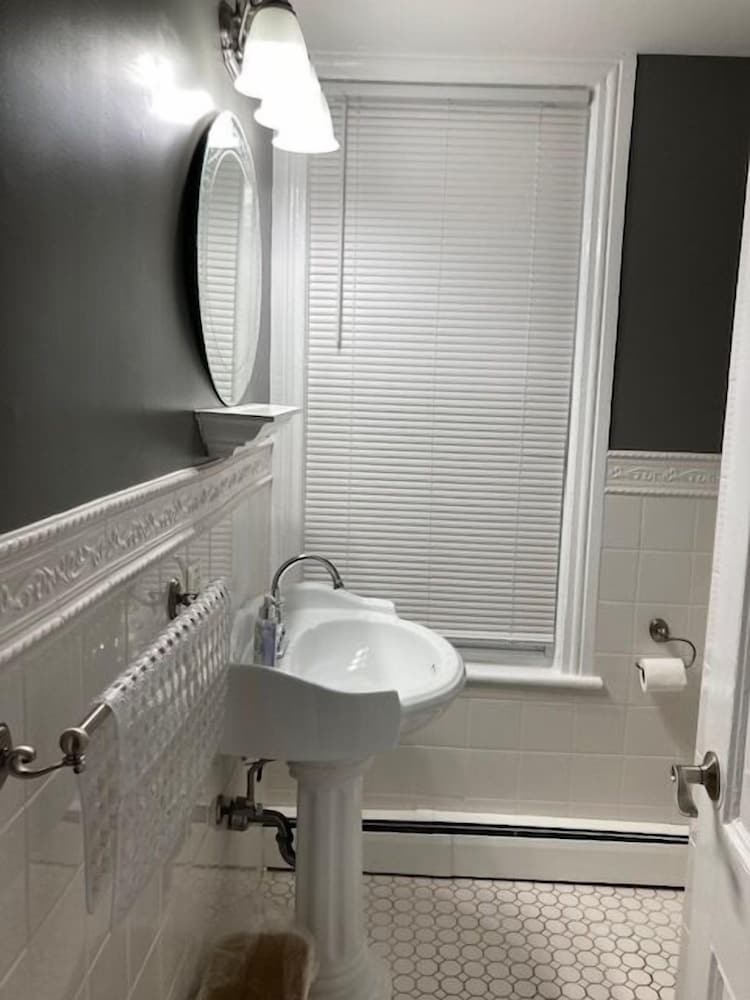 Quadruple Room, Private Bathroom (Room 1) photo 3