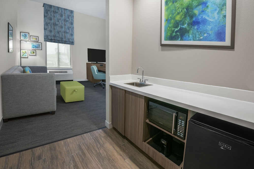 King Studio Suite - Mobility Access/Non-Smoking