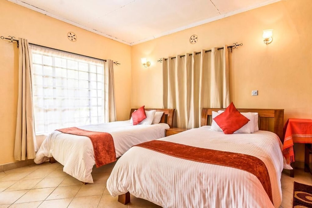 Standard Double or Twin Room photo 2