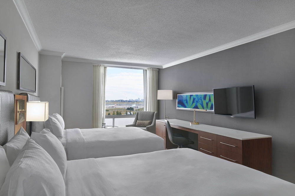 Room, 2 Double Beds, Accessible (Roll-In Shower) - Photo 1