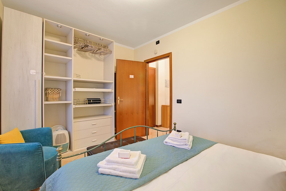 Family Apartment, Multiple Bedrooms, Mountainside (AmiroVista-Garden, Lake view, shared) photo 1