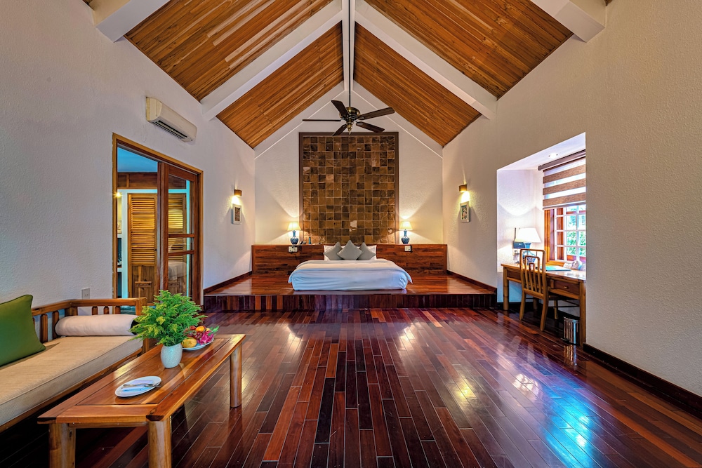 Plunge Pool Villa - Wellness Retreat