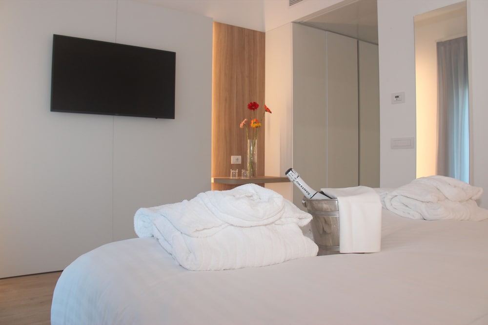 Superior Double Room - Photo 4