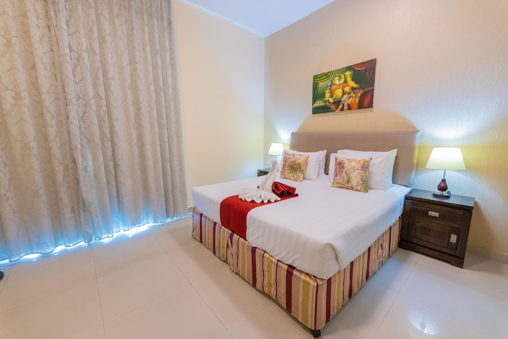 Suite, 3 Bedrooms