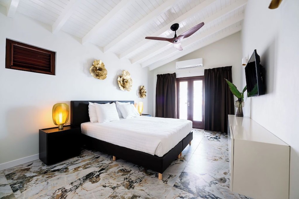 Presidential Suite, 4 Bedrooms, Private Pool photo 2