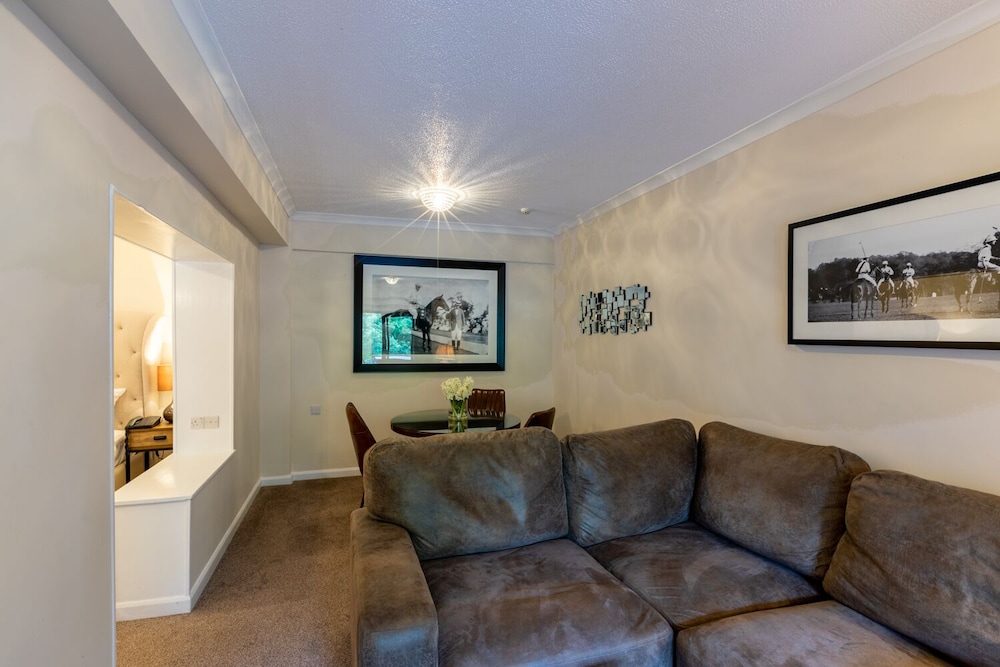 Junior Suite with Hot Tub (Adults Only) photo 3