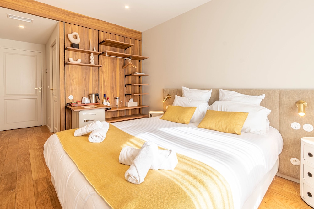 Superior Double Room photo 2