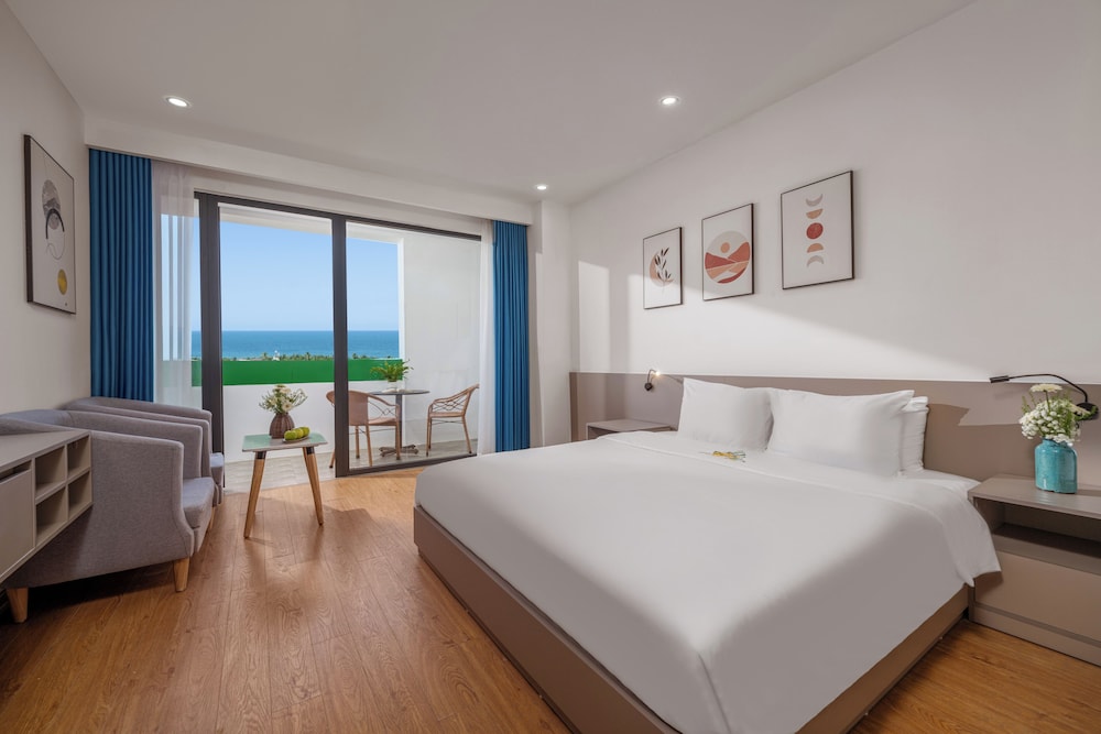 Grand Double Room, Balcony, Sea View