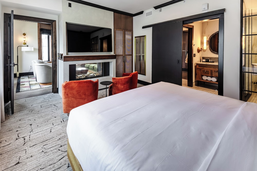 Heritage Suite - Photo 3